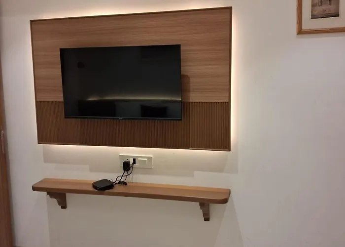 Murli Hotel Luxury Rooms